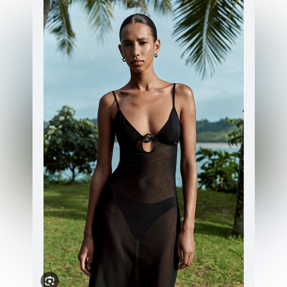 Bond-eye Black Sheer Dress with Ring Accent NWT!